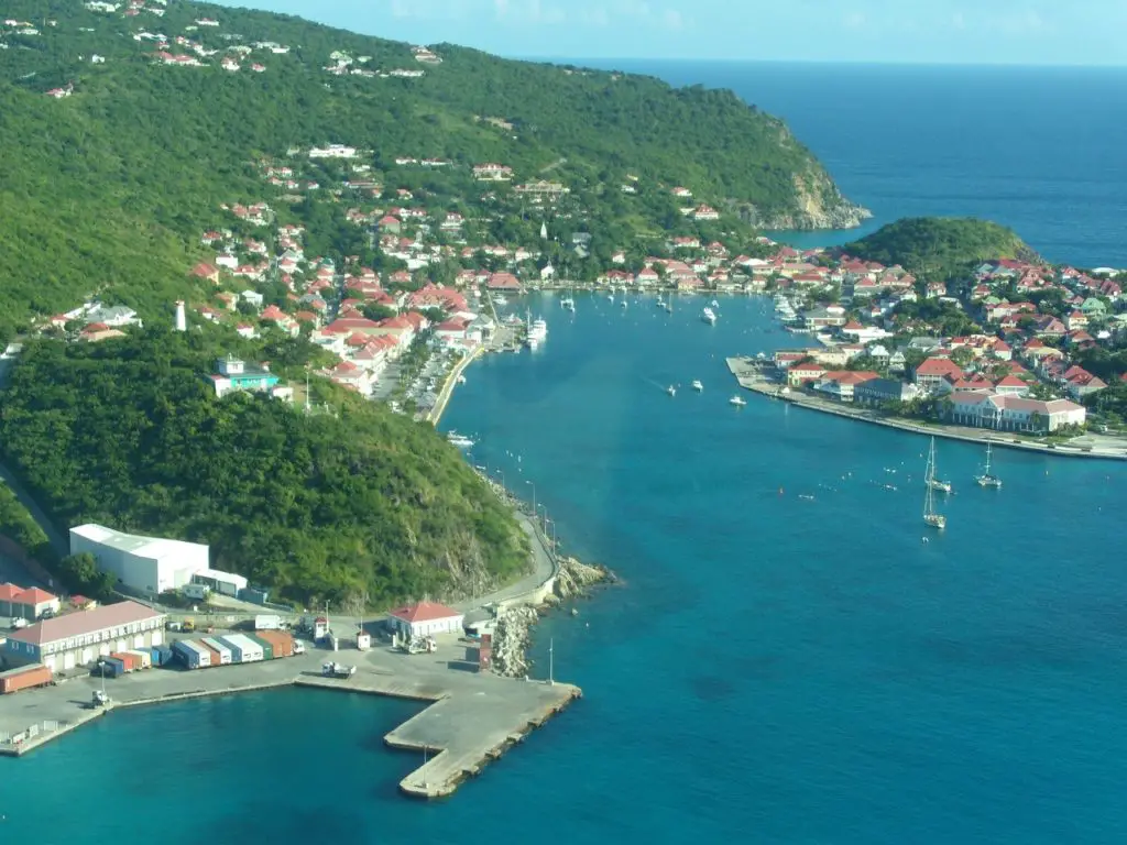 Saint-Barthélemy dans les Caraïbes pour des vacances au soleil en Avril