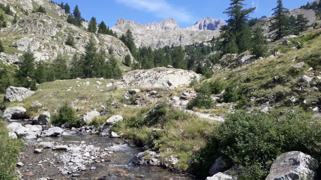 début de montée féérique vers la vallée des Merveilles