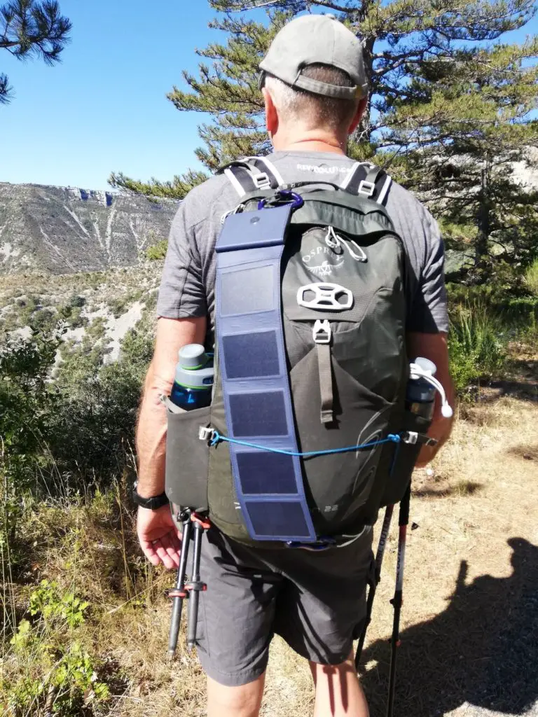 Randonnée sur la VIS avec mon chargeur solaire Photon de Sunslice