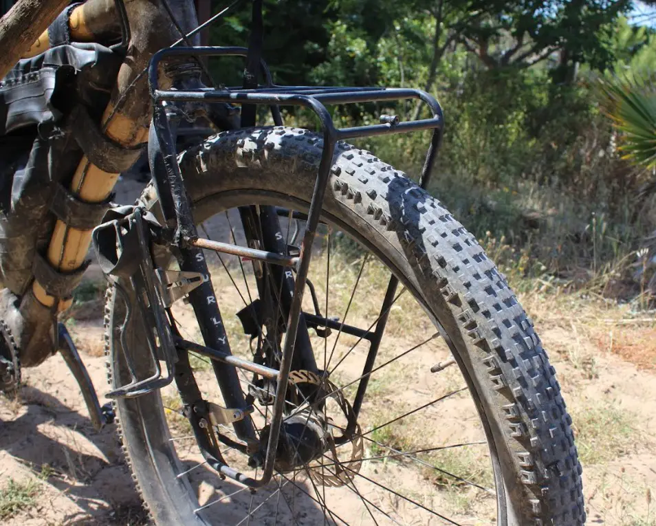 Porte bagage avant Nice  Rack de SURLY pour notre tour du monde en vélo