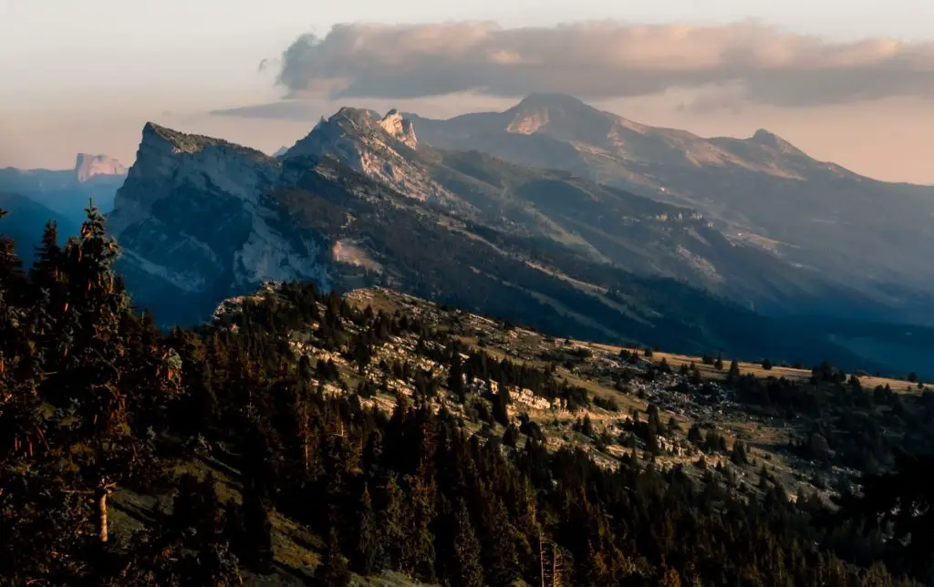 Couché de soleil sur le haut plateau du Vercors