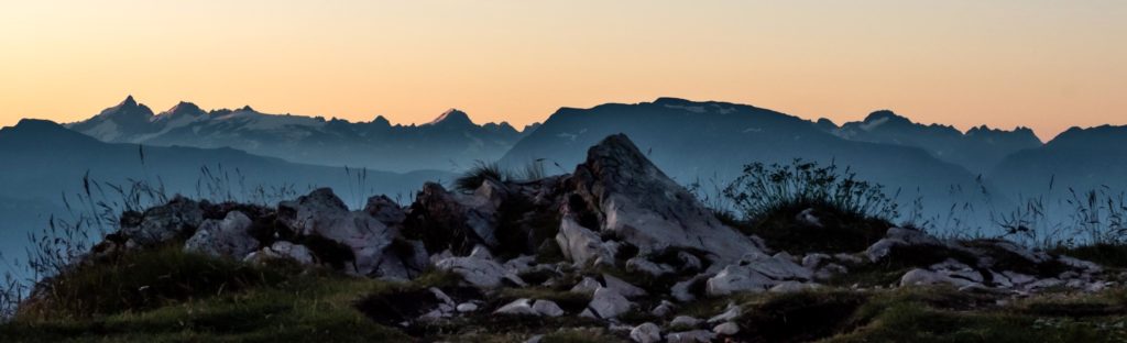 levé de soleil sur les hauts plateaux du Vercors