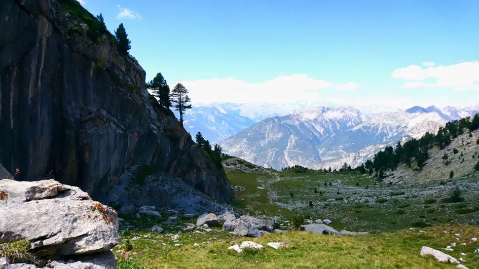 Vue depuis le secteur 3 de la Saume dans les Hautes-Alpes