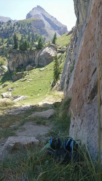 Vue du secteur 2-A depuis le secteur B du site d'escalade de la Saume