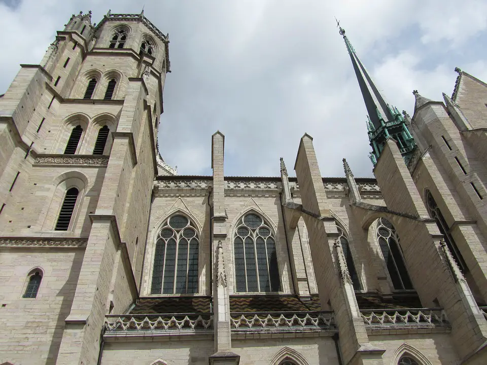 Cathédrale Saint-Bénigne en Bourgogne