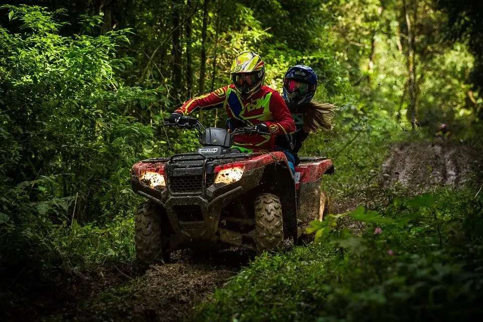 randonnée en quad au canada