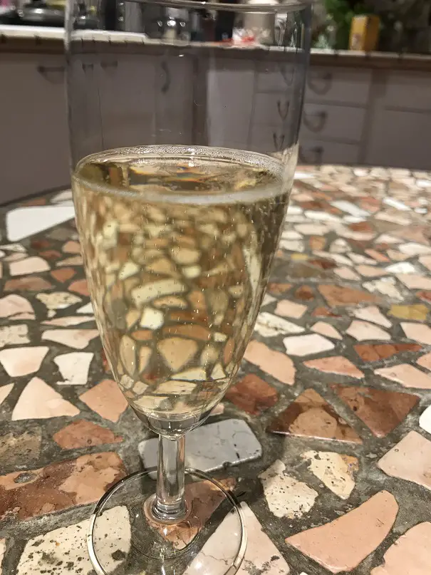 Champagne pour feter cette belle année 2021 et cette journée raquette à neige à l'aigoual