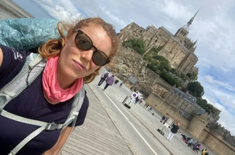 L’aventure du sentiers des douaniers débute devant le mont St Michel.