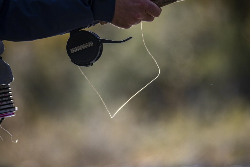 Matériel de pêche à la mouche pour la rivière le Guil