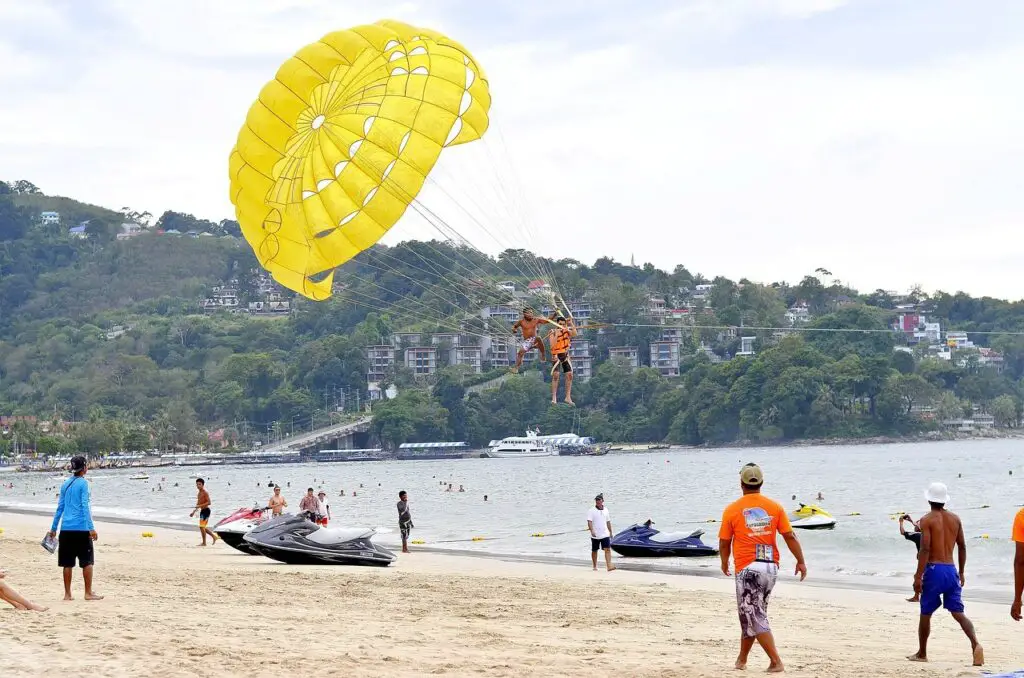 Des vacances insolites en Février en Thaïlande