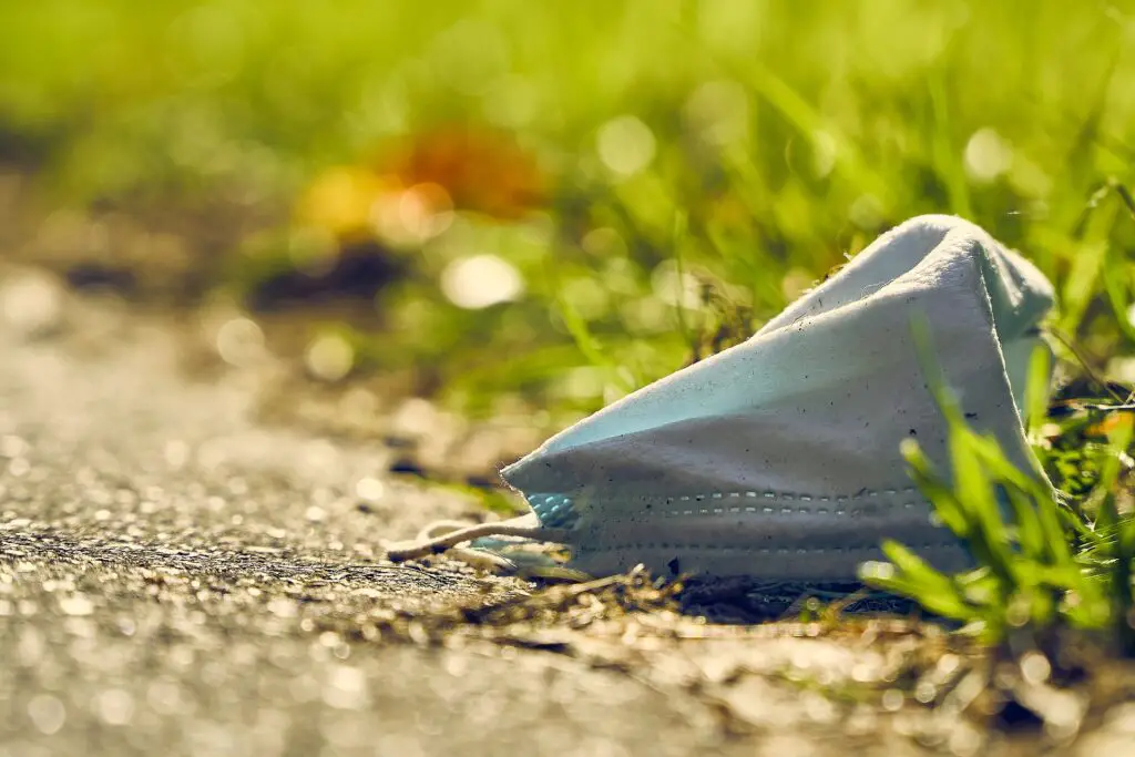 Impact environnemental des masques anti pollution