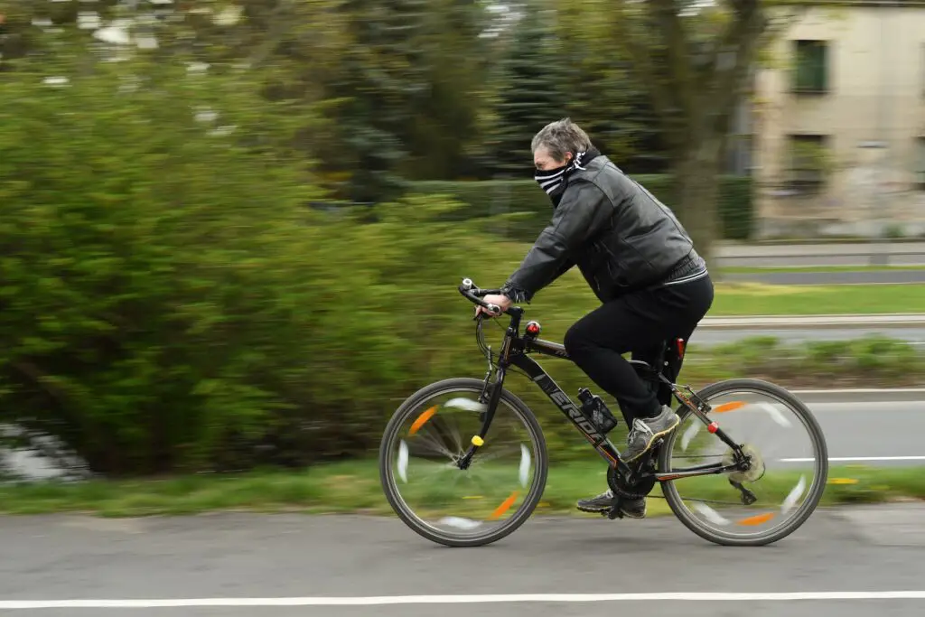 Masque anti pollution et covid 19 pour le vélo