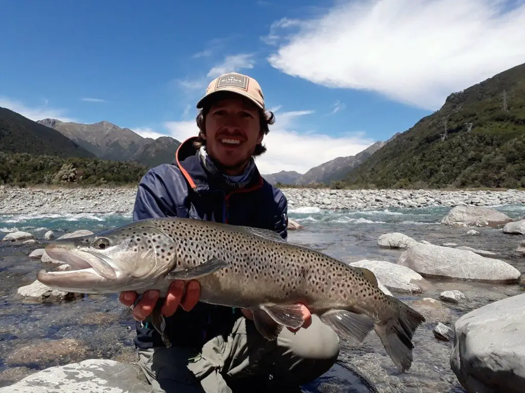 Voyage pêche à la mouche avec Kevin CHAMBON guide de pêche