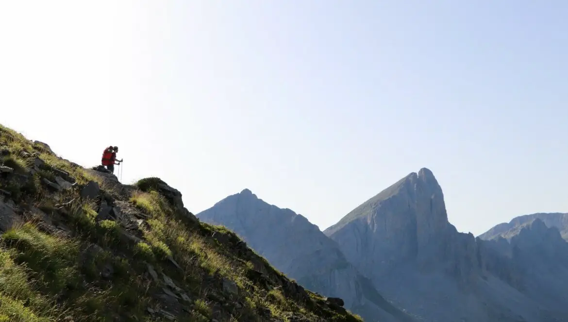 35 jours de randonnée sur la Haute Route Pyrénéenne ( HRP )