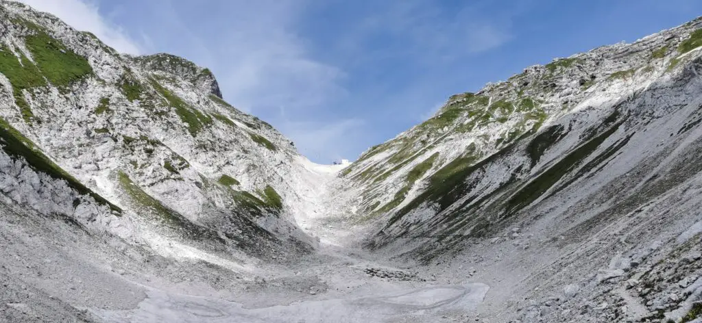 col prevala traversée entre la Slovénie et l'Italie