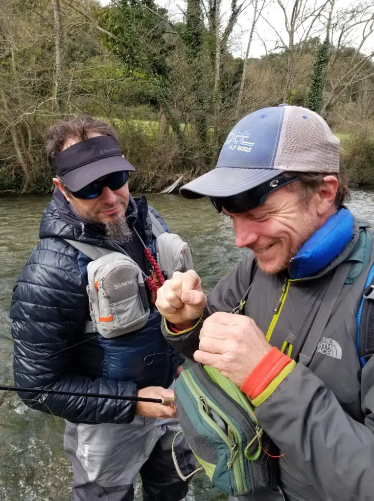 Nicolas RENOUX guide de peche sur un stage mouche