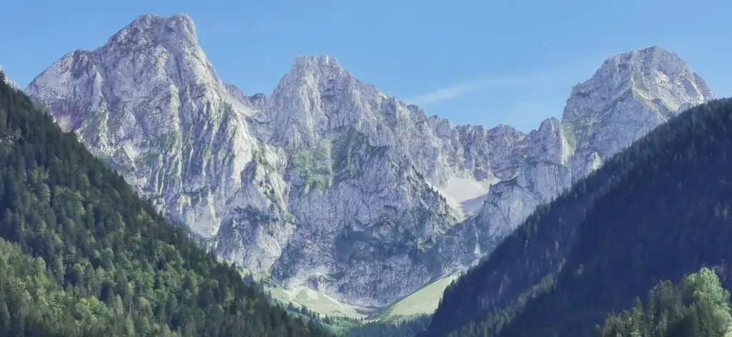 château d'Oex traversée suisse à pieds