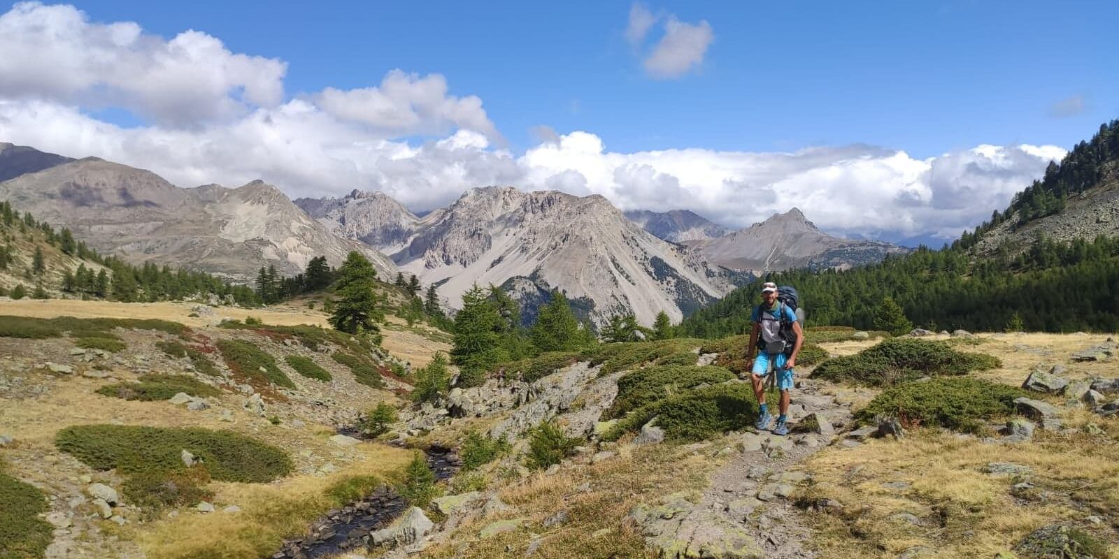 COMMENT S’ÉQUIPER POUR UN TREKKING EN AUTONOMIE