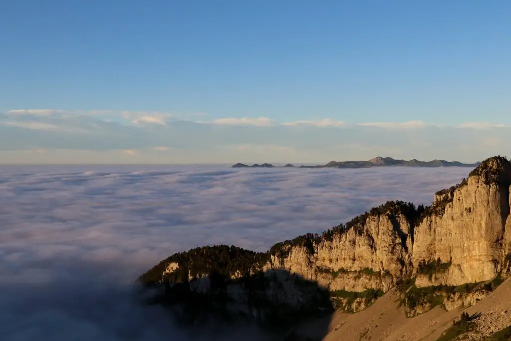 Par-delà les nuages Non loin de la Pierre Saint Martin sur la HRP