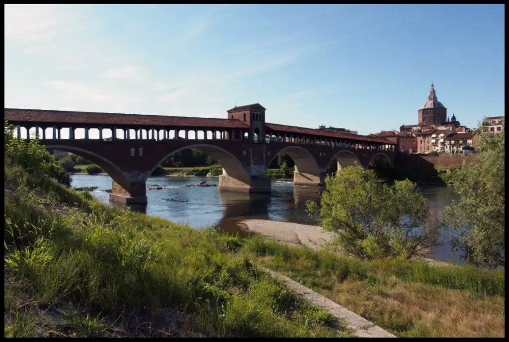 Pont couvert de Pavie en Italie