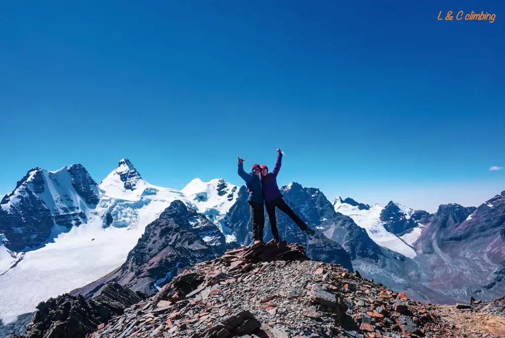 Ascension du sommet Pico Austria (5300m) en Bolivie