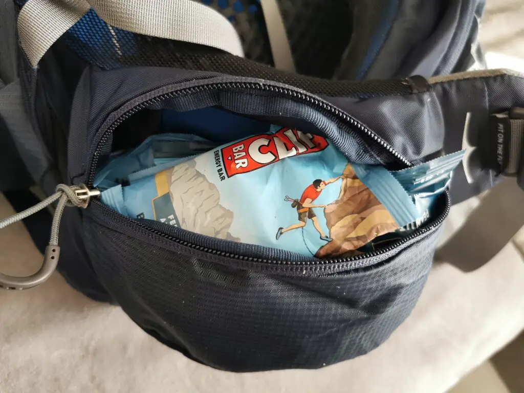 Poche de ceinture de l'Atmos avec 9 cliff bars