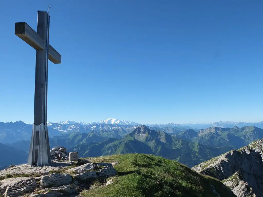 sommet cornettes de bise randonnée