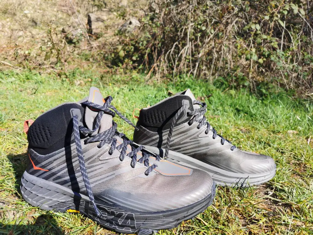 chaussure trail Speedgoat mid GTX 2 neuves