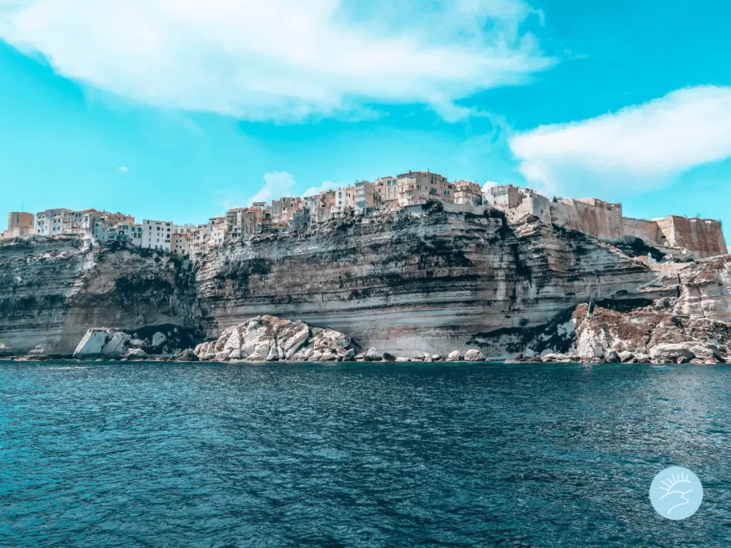 maisons perchées sur les falaises de Bonifacio