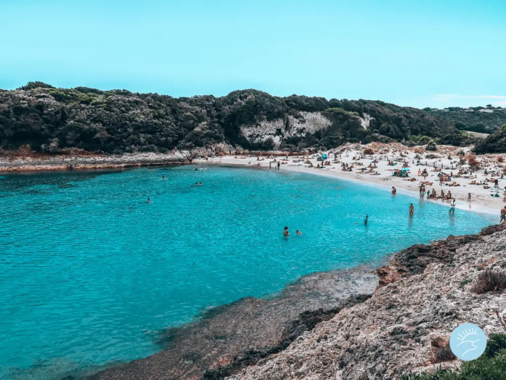 Plage du Petit Sperone près de Bonifacio