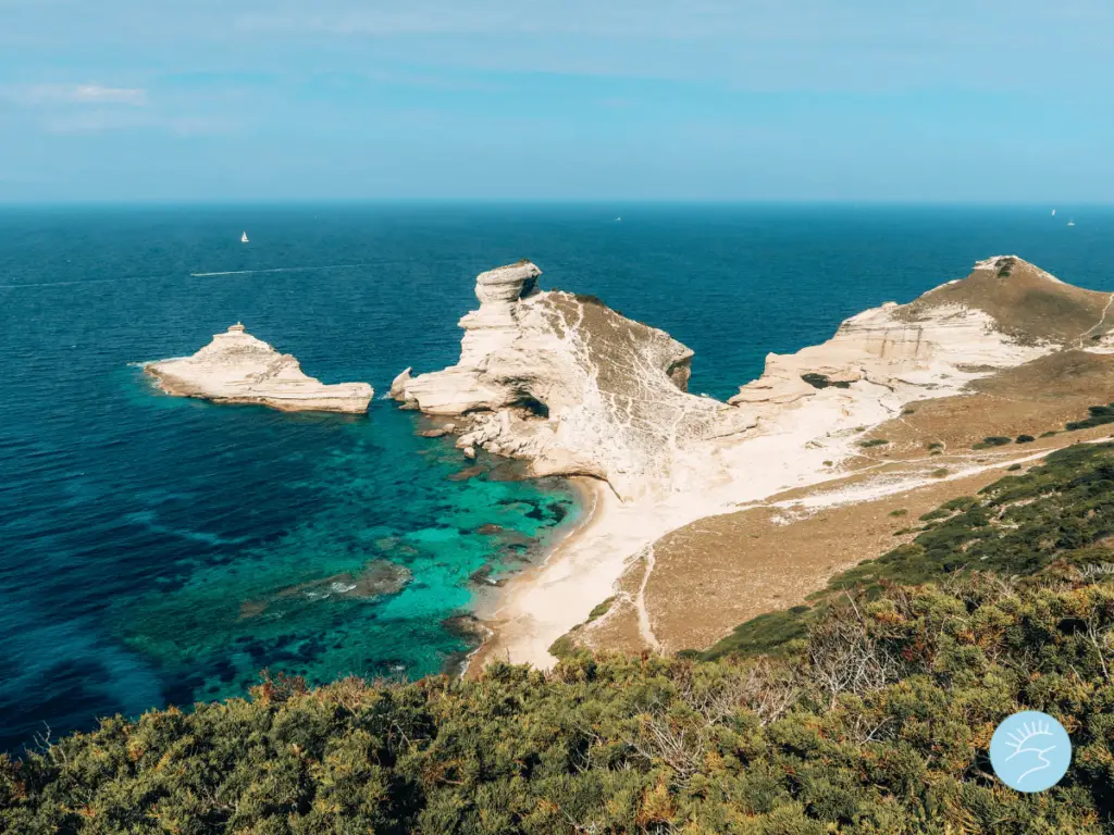 Plage Saint-Antoine près de Bonifacio