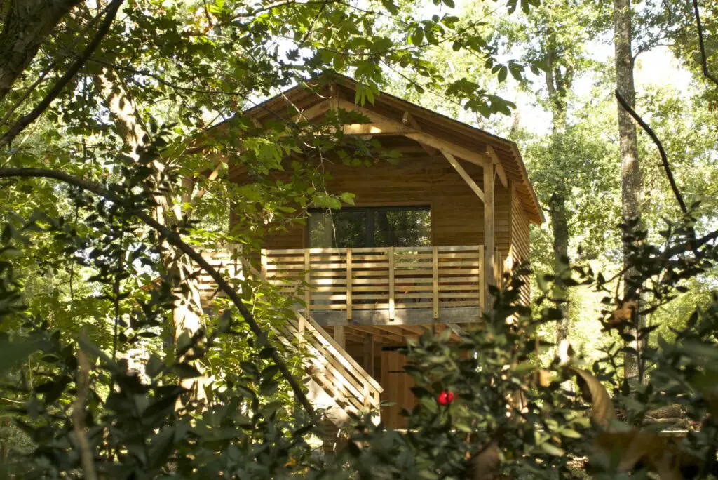 cabane écolodge dans la loire en région d'anjou