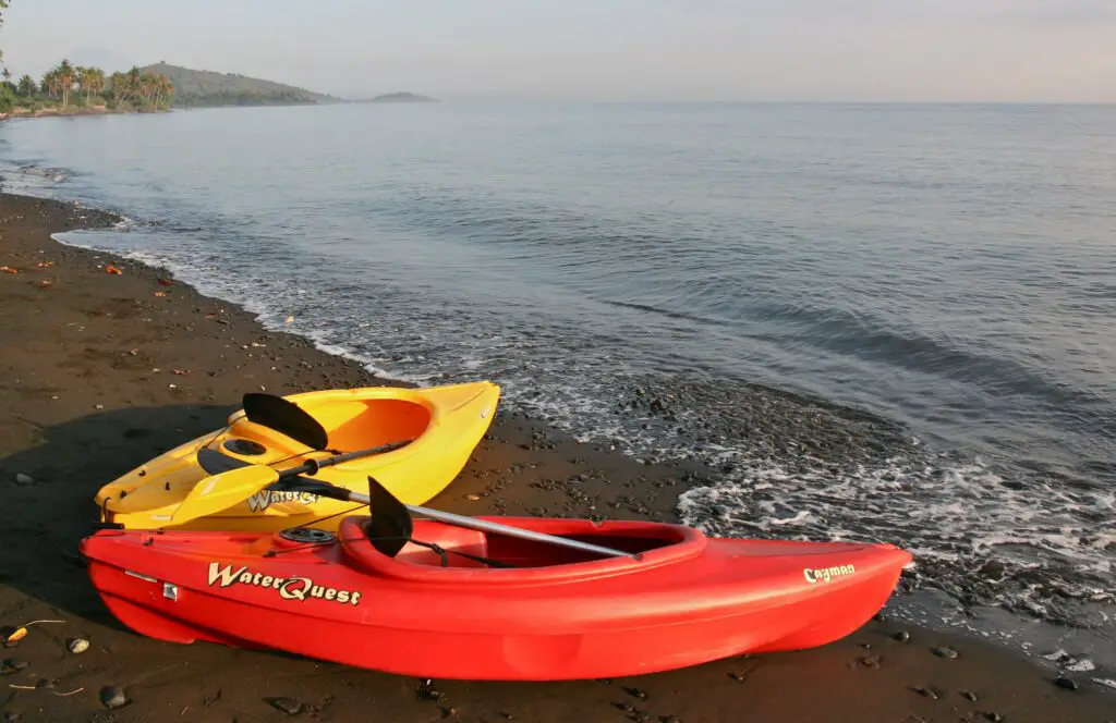 Activité kayak de mer à Bali en Indonésie