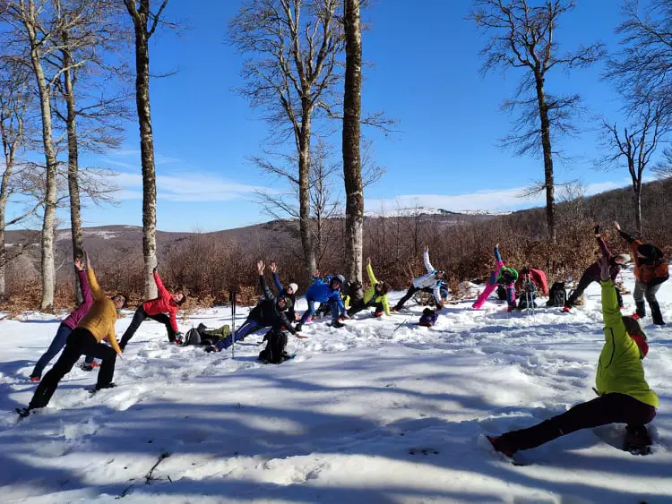 ambiance yoga dans les montagnes des Cévennes