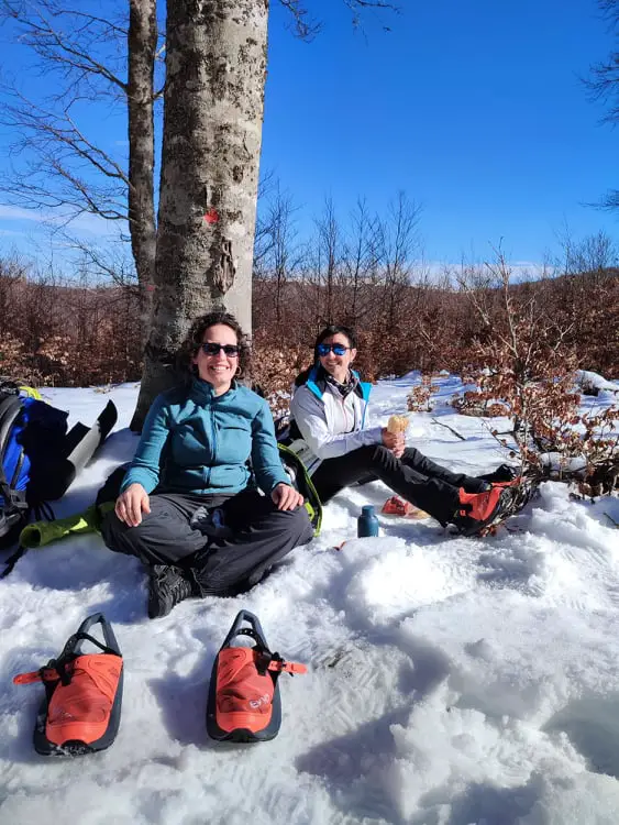 convivialité et bonne humeur pour la pause repas dans les cévennes