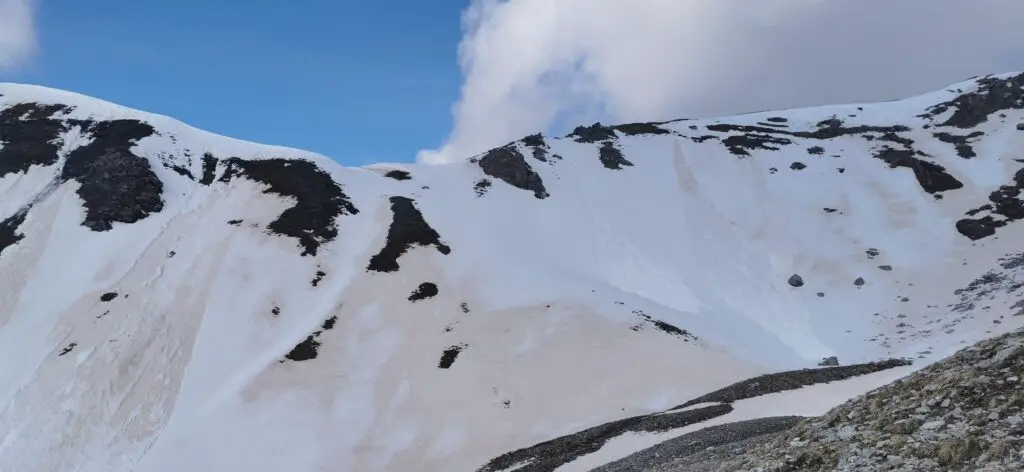 montée sur la crête de crépaud