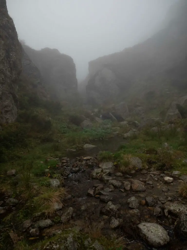 Paysage montagne randonnée pêche à la mouche Pyrénées