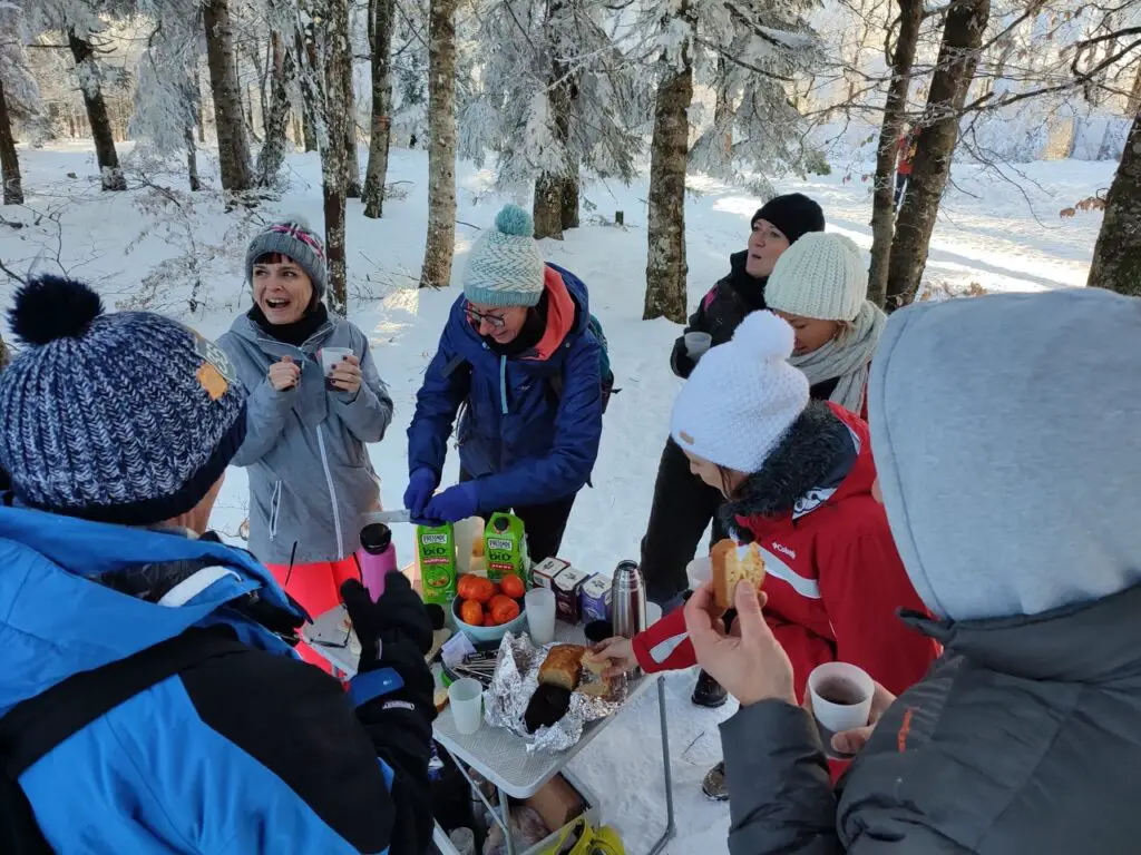 Pot d'accueil à la station de Prat Peyrot dans le parc des cévennes