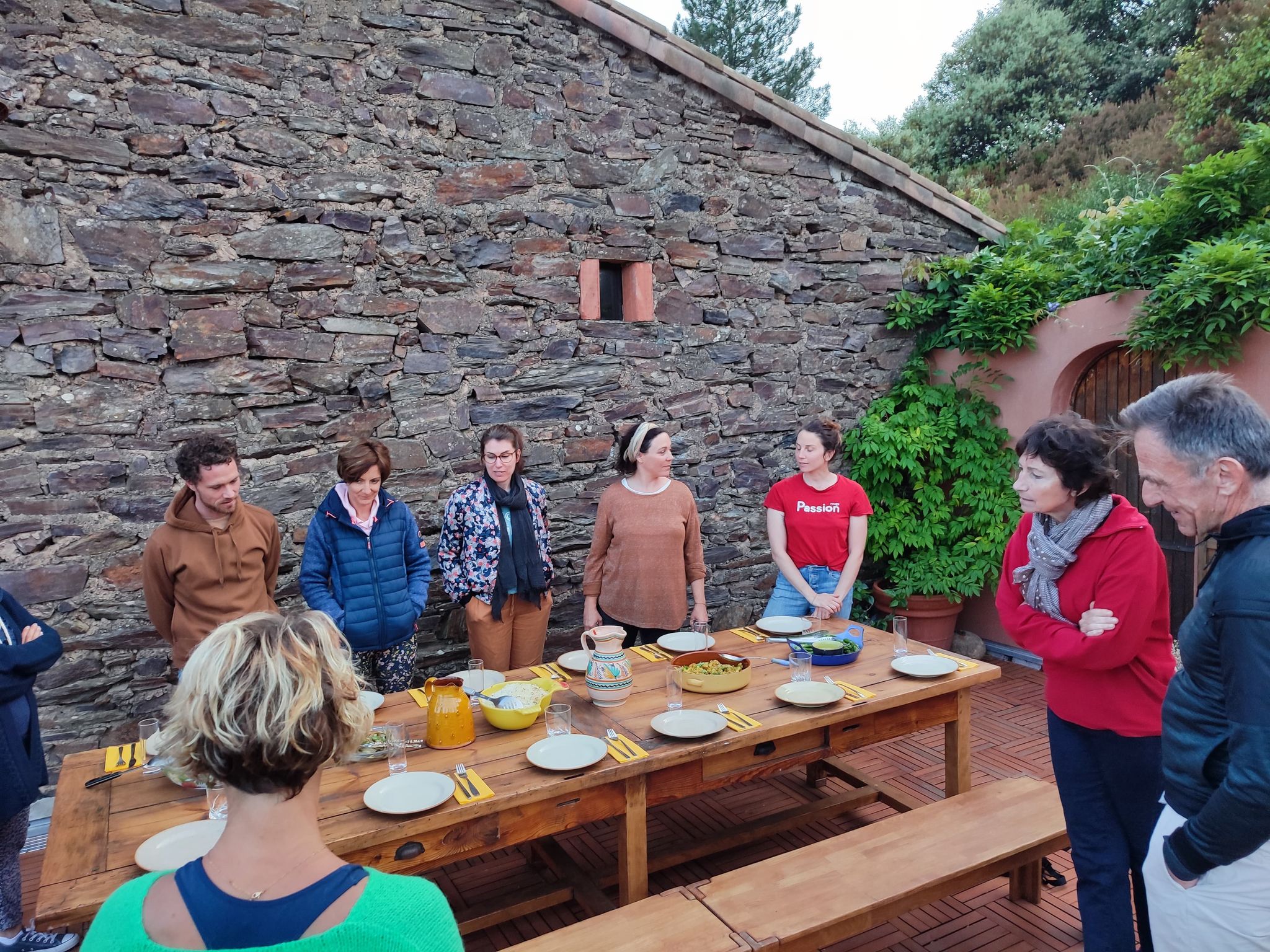 Présentation de la cheffe du menu de notre We rando et yoga dans le caroux au Magic hill retreat center