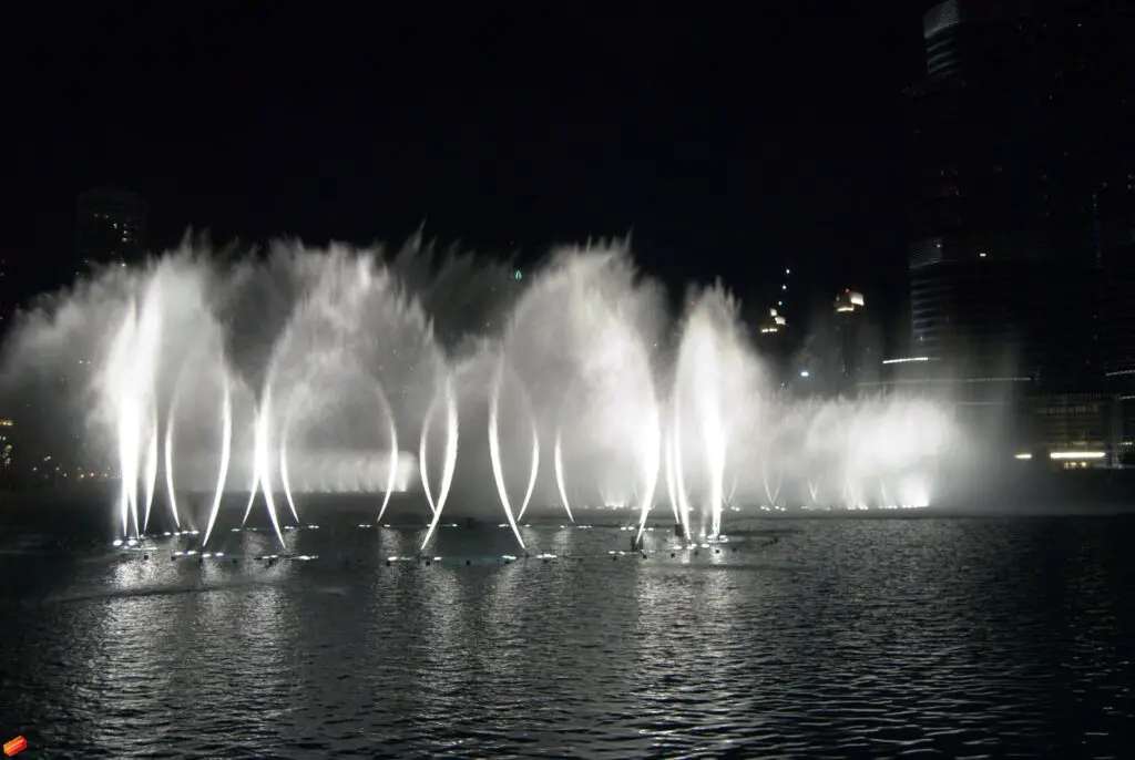 spectacle aquatique à Dubaï