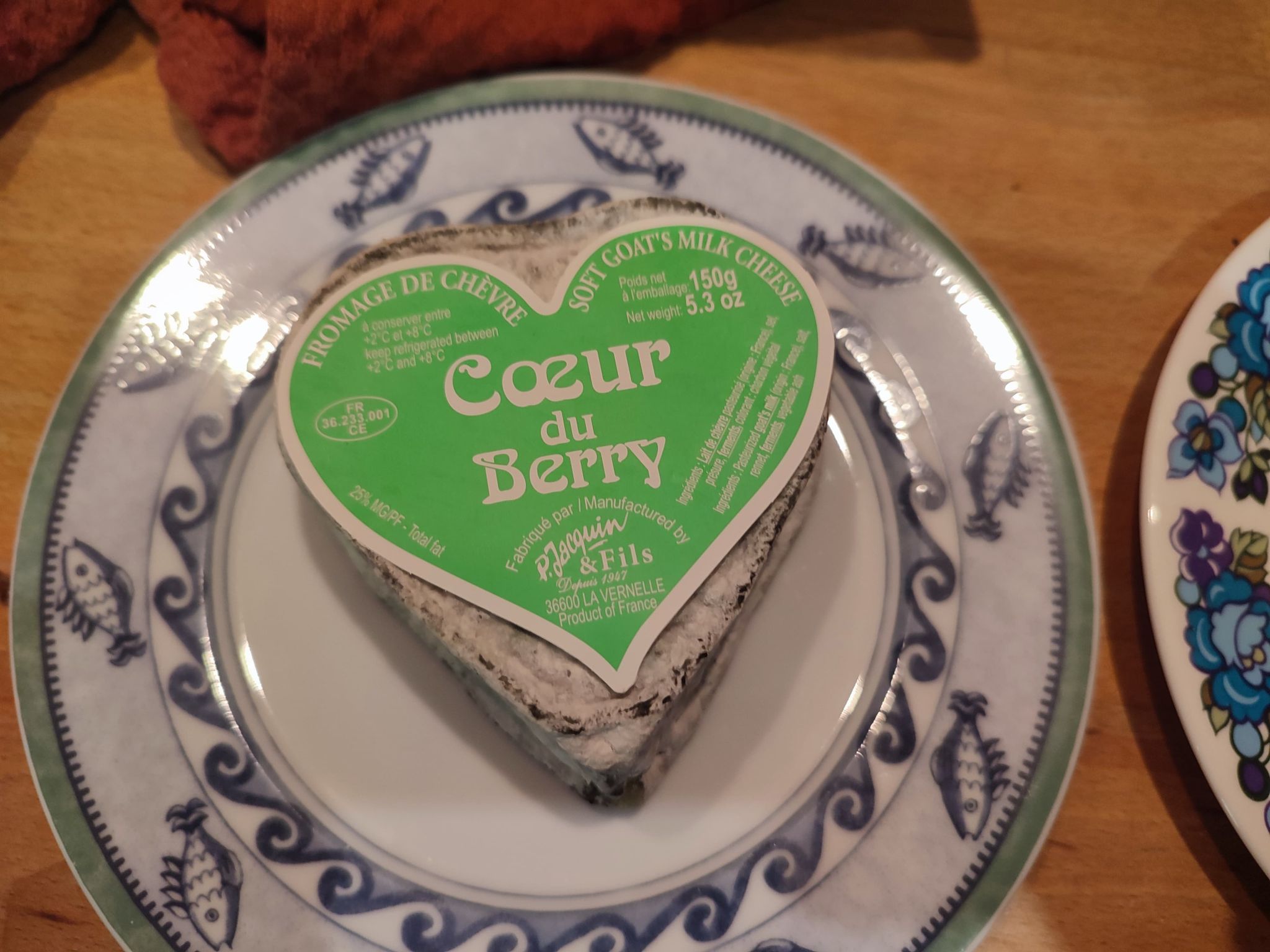 un joli coeur de fromage de chevre du Berry