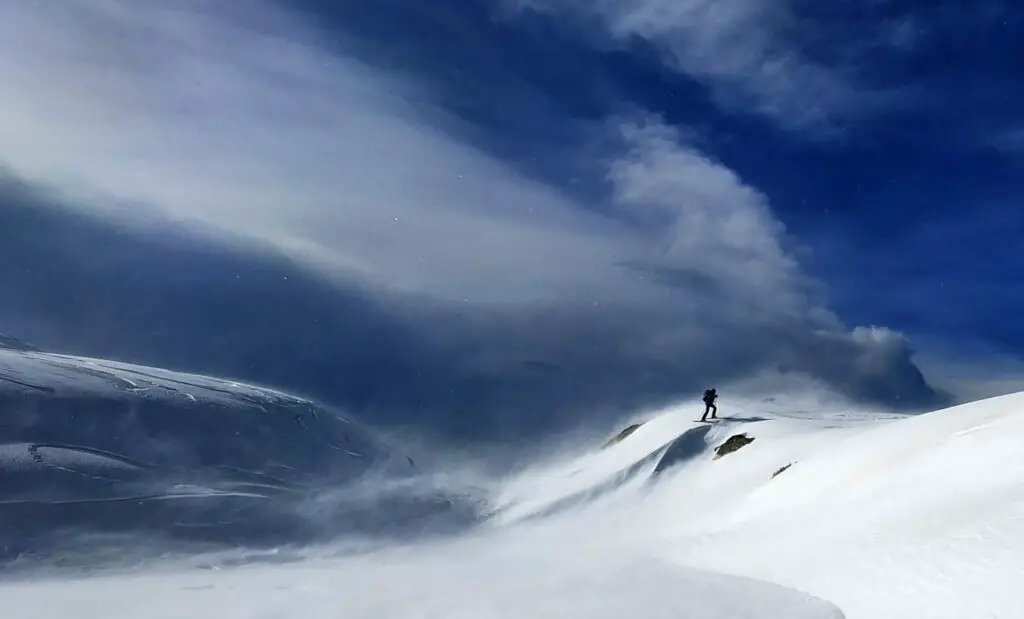 col de la cicle ski de randonnée dans le beaufortain