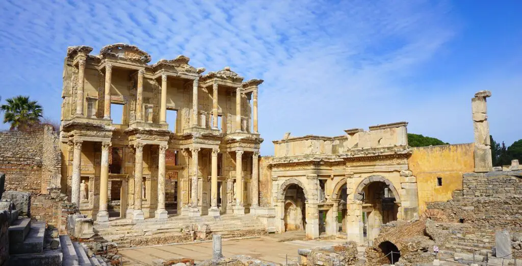 bibliothèque de celsus à Ephese en turquie