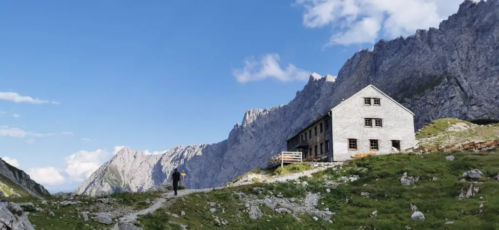 refuge karwendel adlerweg