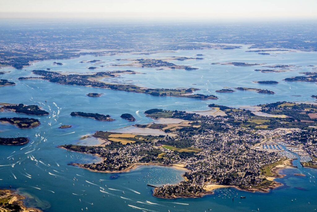 le golfe du morbihan un paradis pour les activités nautique