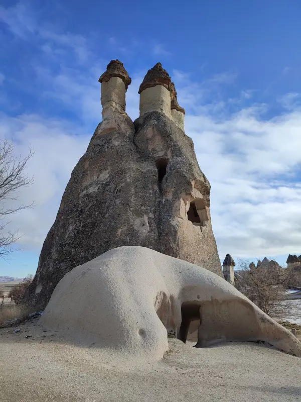 visite de la vallée des cheminées en Cappadoce ou vallée Paşabağı en turquie