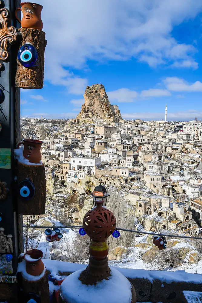 vu sur le chateau du village d'Ortahisar en Cappadoce