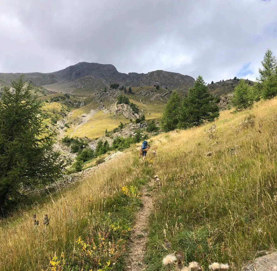 ascension au lac du petit Laus dans les Hautes-Alpes pour pêche à la mouche