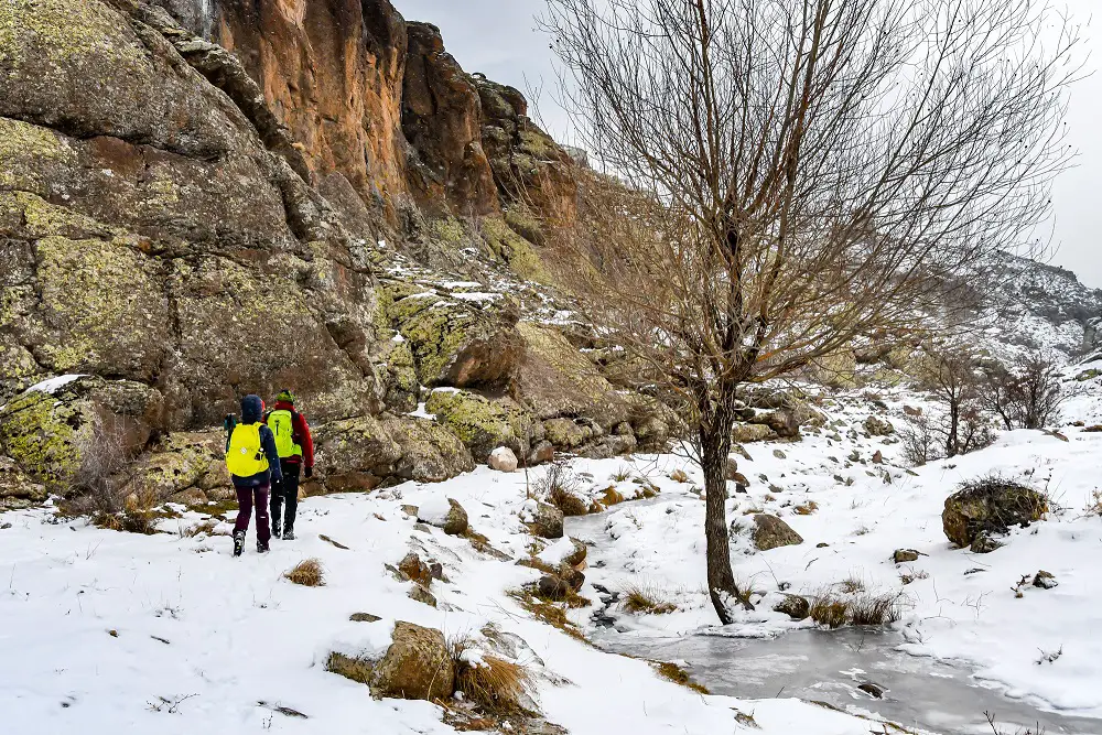 balade à Zondi Creek près de Nigde en Turquie