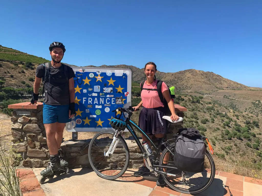 Passage du col des Belitres lors de la traversée de la France en rollers et à vélo